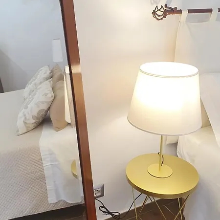 Apartment Vintage Charme - Policlinico *